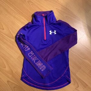 Under Armour girls zip up jacket youth small great condition